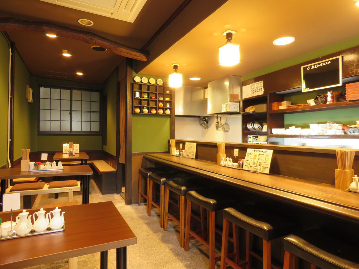 高松市百間町 ギョーザベース