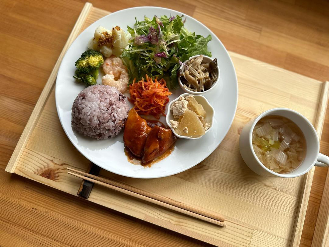 東かがわ市西村 Ne no Ne