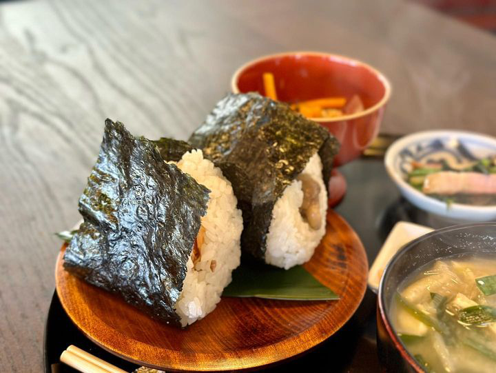 さぬき市前山 前山お結びCafe