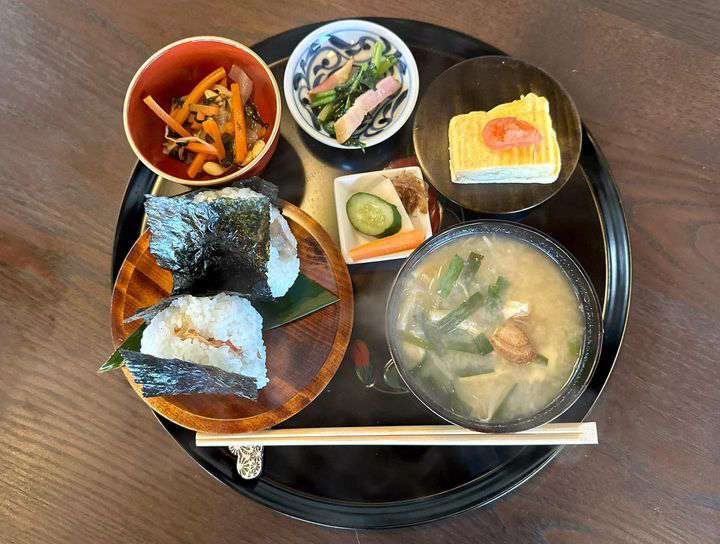 さぬき市前山 前山お結びCafe