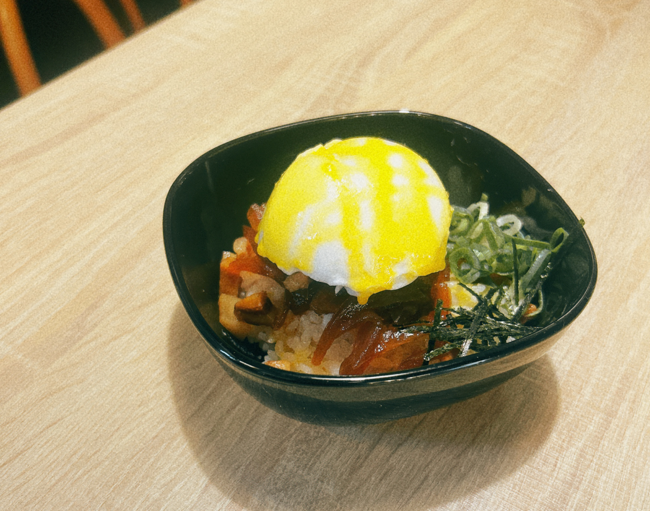 高松市西の丸町 麺処 気信