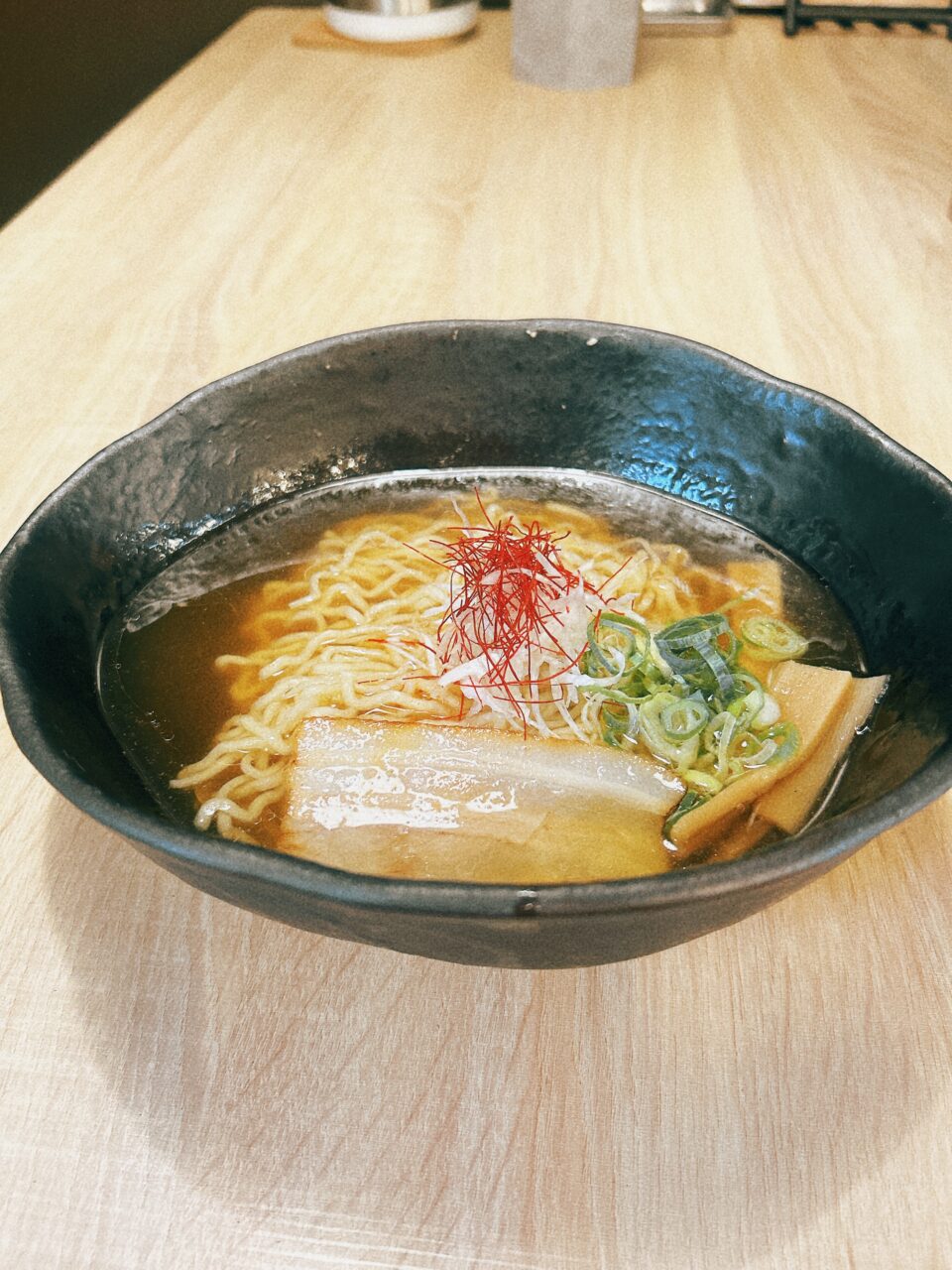 高松市西の丸町 麺処 気信