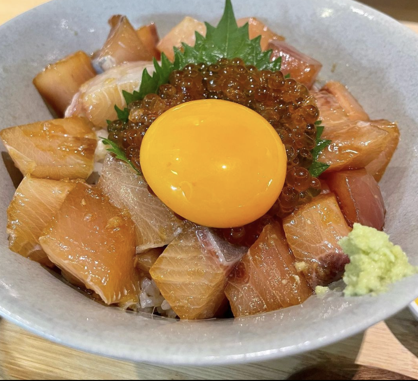 高松市常磐町 Cafe呑み屋 しらゆき