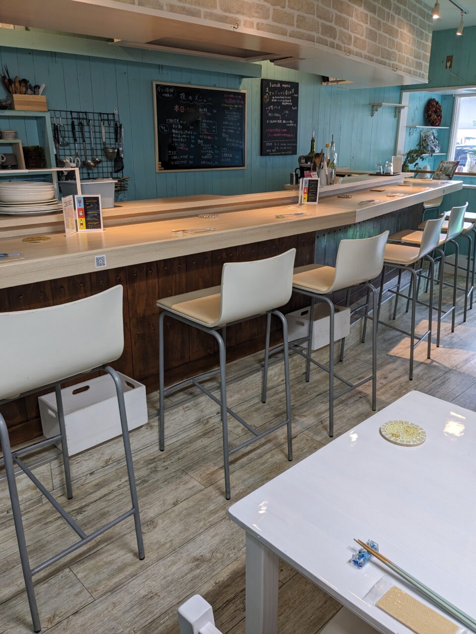 高松市常磐町 Cafe呑み屋 しらゆき