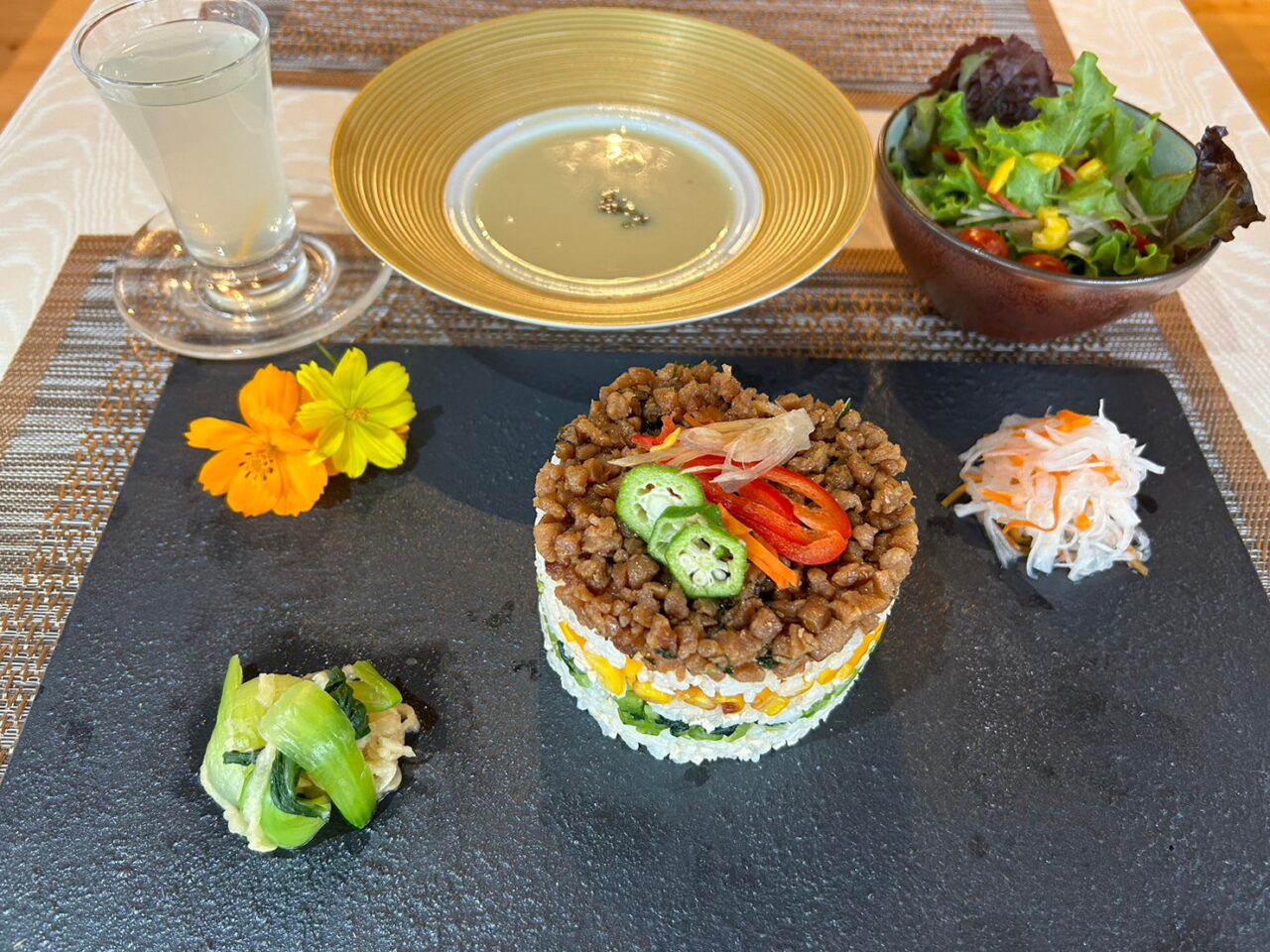 三豊市財田町 古民家野菜カフェ菜々