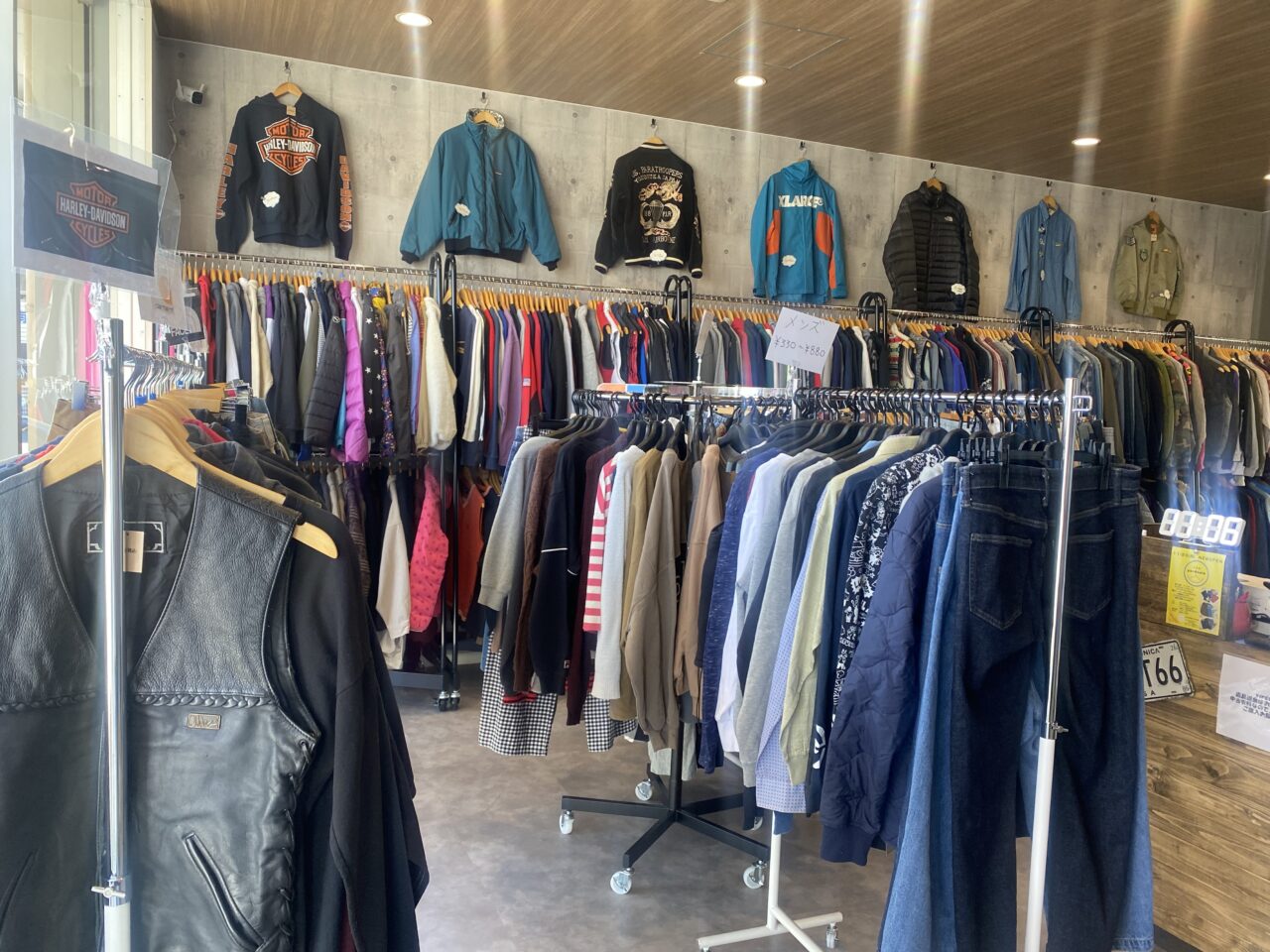 丸亀市土器町東 yardsale