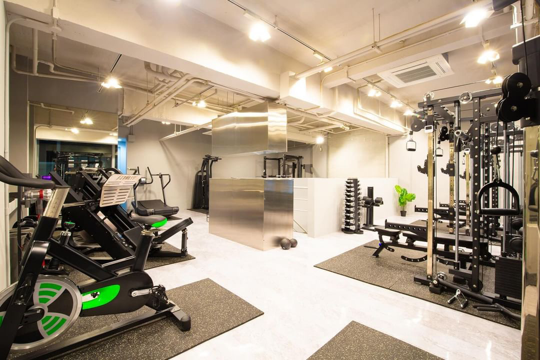 高松市鍛冶屋町 POLITE