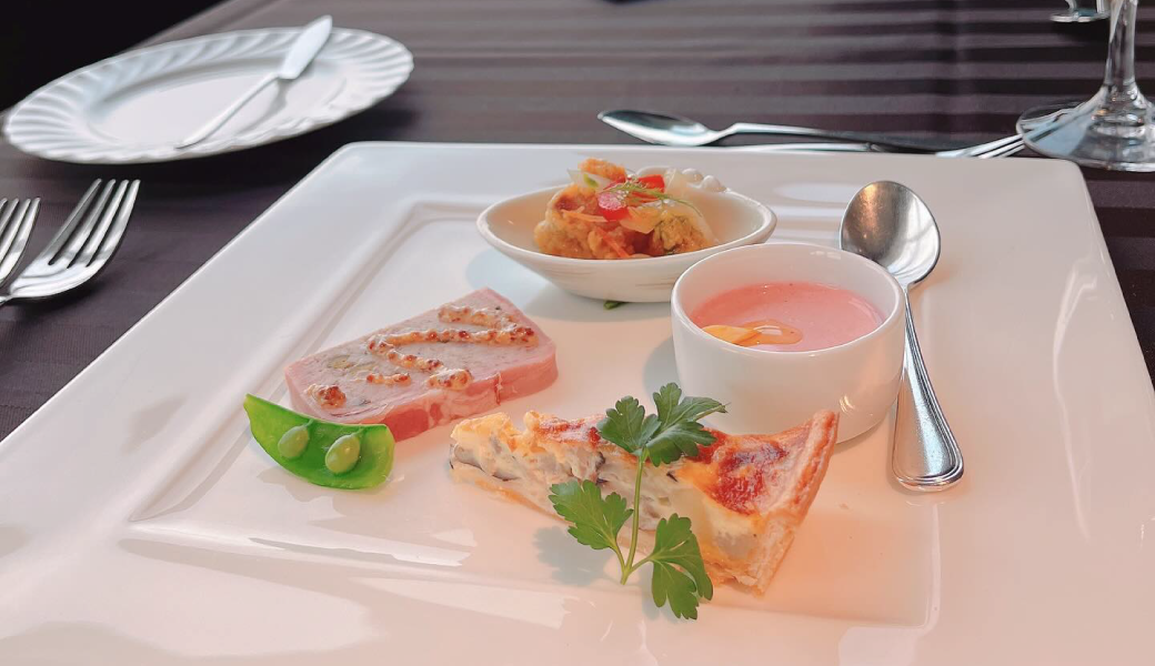 高松市浜ノ町 フィオーレ