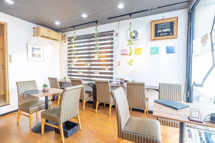 高松市塩屋町 うどんcafe × TRAIN