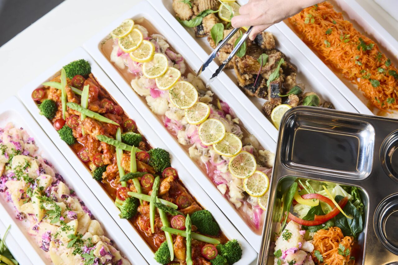 高松市瀬戸内町 NEO TAKOBALL STAND クセモノズ