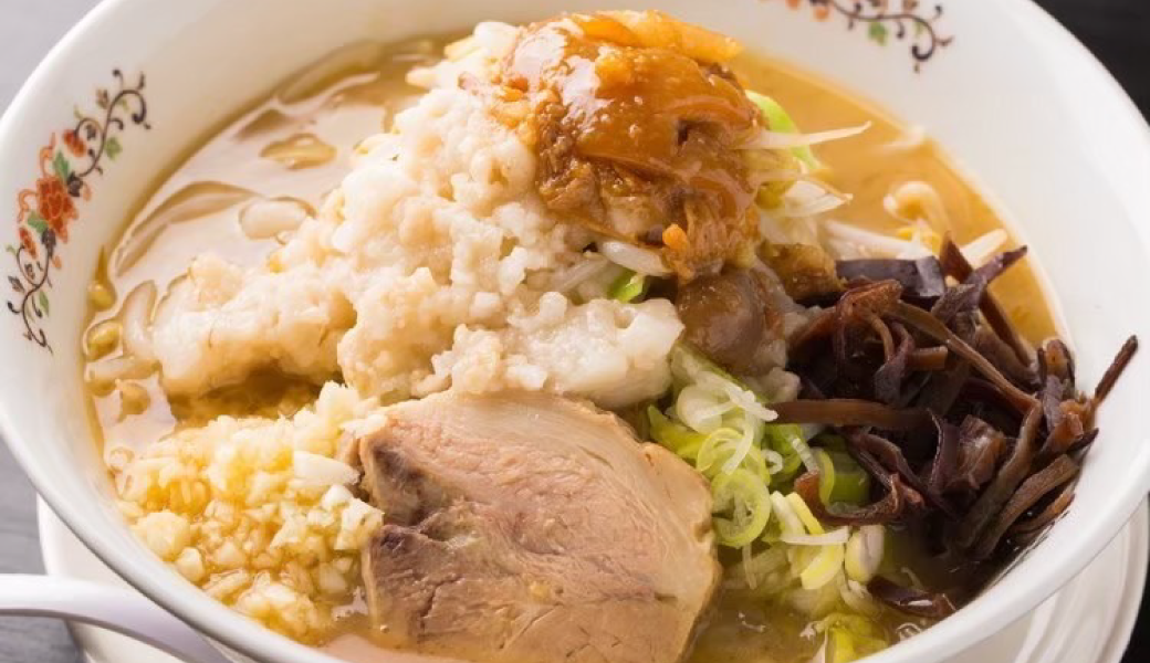 サンポート高松 マリタイムプラザ3階に「北九州 ぶた麺 高松シンボルタワーにヤドカリました。」が2025年9月8日（月）にオープン