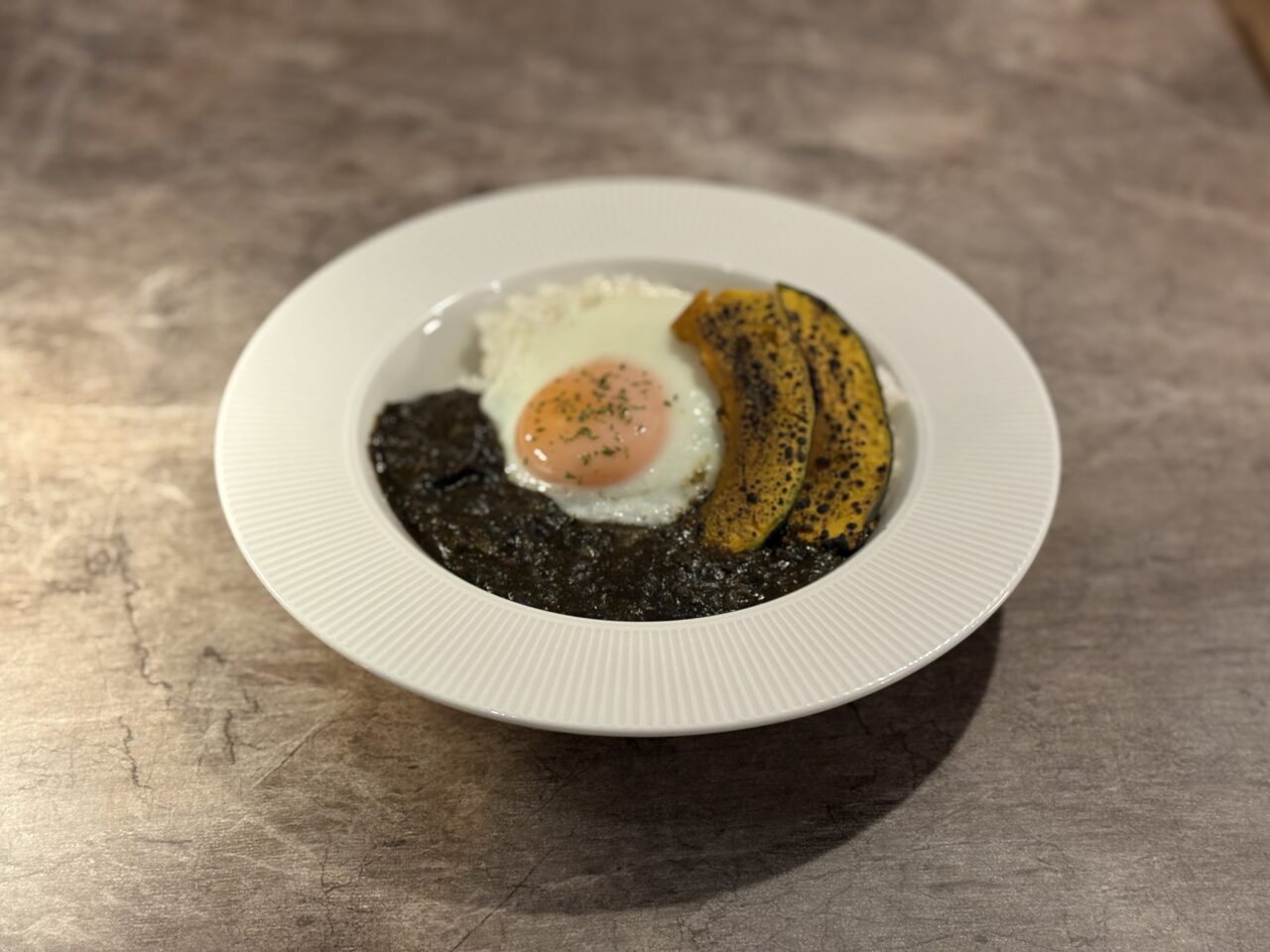 高松市瓦町 Margin